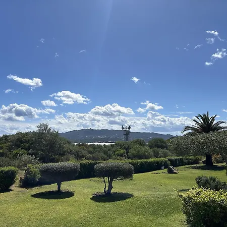 Casa Con Veranda Privata , Vicino A Porto Cervo, A 2 Minuti A Piedi Dal Mare Appartement *