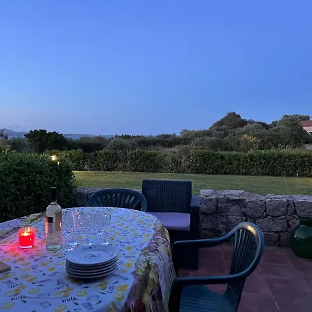Casa Con Veranda Privata , Vicino A Porto Cervo, A 2 Minuti A Piedi Dal Mare Appartement