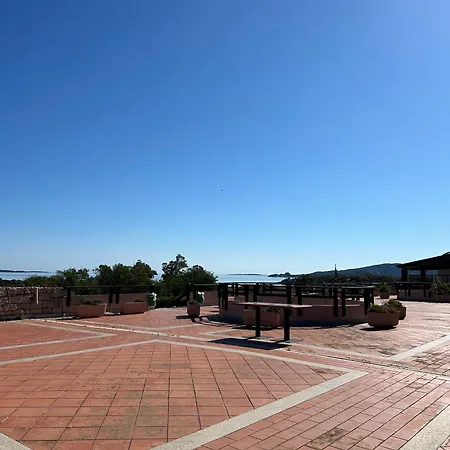 Casa Con Veranda Privata , Vicino A Porto Cervo, A 2 Minuti A Piedi Dal Mare
