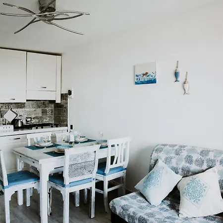 Apartment Casa Con Veranda Privata , Vicino A Porto Cervo, A 2 Minuti A Piedi Dal Mare Cannigione