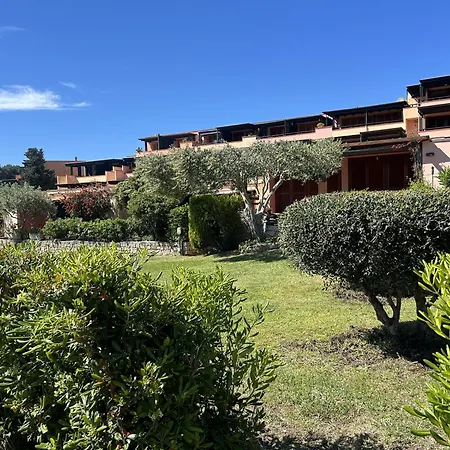 Appartamento Casa Con Veranda Privata , Vicino A Porto Cervo, A 2 Minuti A Piedi Dal Mare Cannigione