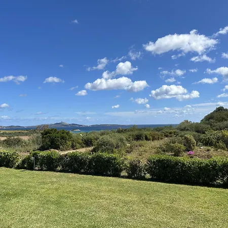 Apartment Casa Con Veranda Privata , Vicino A Porto Cervo, A 2 Minuti A Piedi Dal Mare